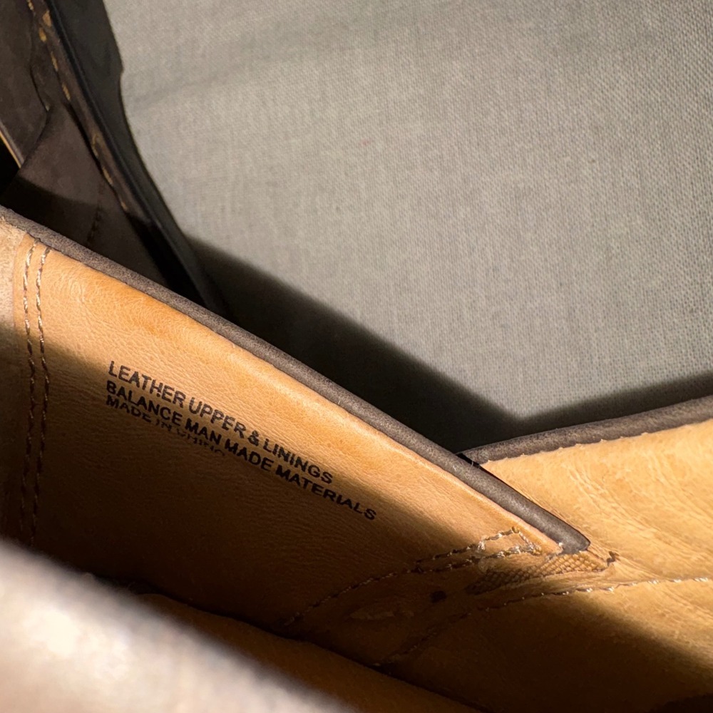 Born Brown‎ Leather Clogs Mules Womens Slip Comfort Shoes Low Wedge Round Toe 10 - Picture 8 of 10